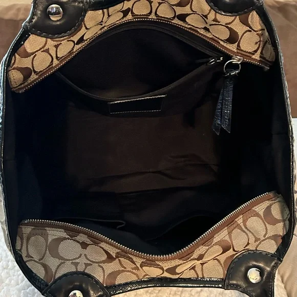 Coach Brown Signature Tote Bag - Picture 4 of 6